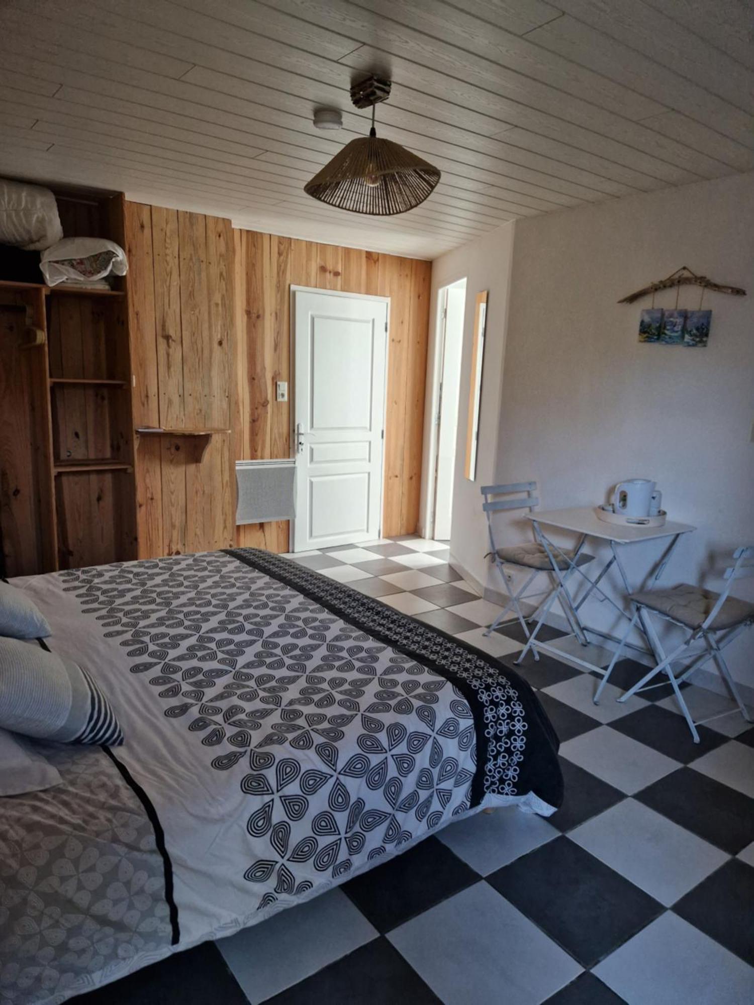 Chambres D'Hotes La Frise Corpe Eksteriør billede